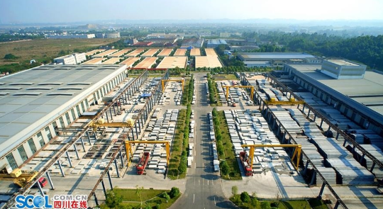 The masses of Leshan, Sichuan go to the prefabricated construction industry base